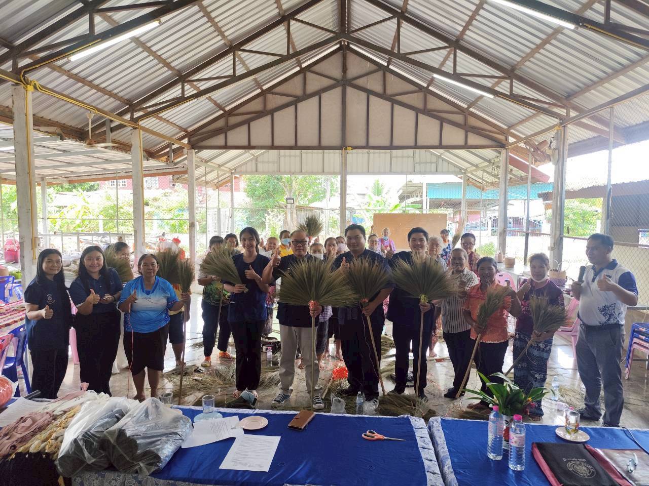 สำนักงานพัฒนาชุมชนอำเภอบ้านดุง ดำเนินโครงการส่งเสริมการแก้ไขปัญหาหนี้สินครัวเรือน “สำนึกดี แผนดี บริหารหนี้ได้” 